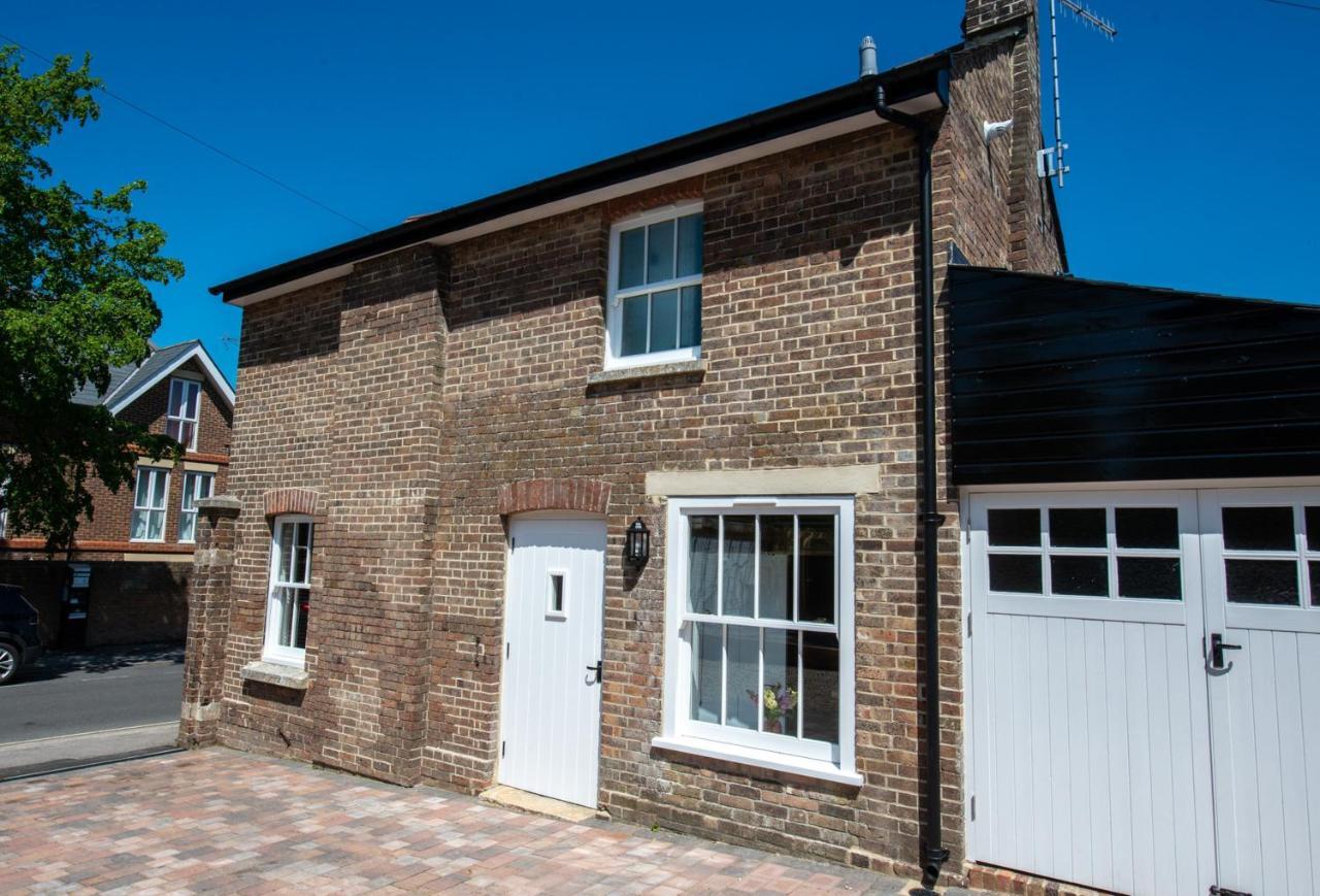Villa Southgate Coach House Dorchester Esterno foto